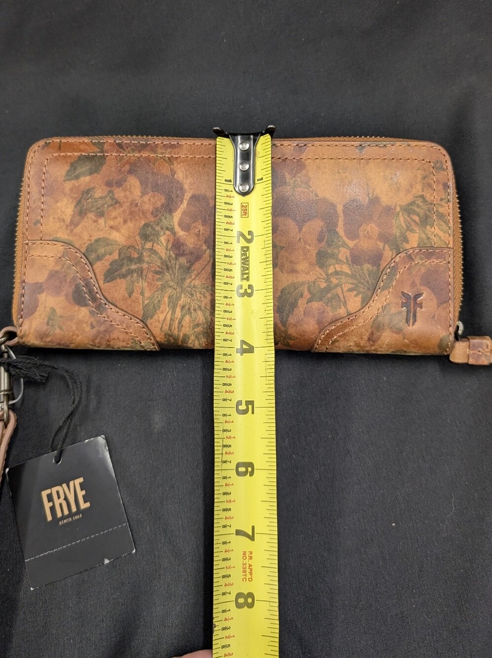 Frye Leather Charlie Floral Print Clutch New - Picture 2 of 6